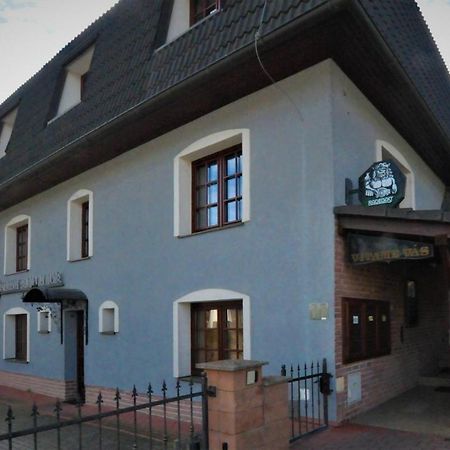 Restauracia Penzion Na Mlyne Stara Tura Luaran gambar