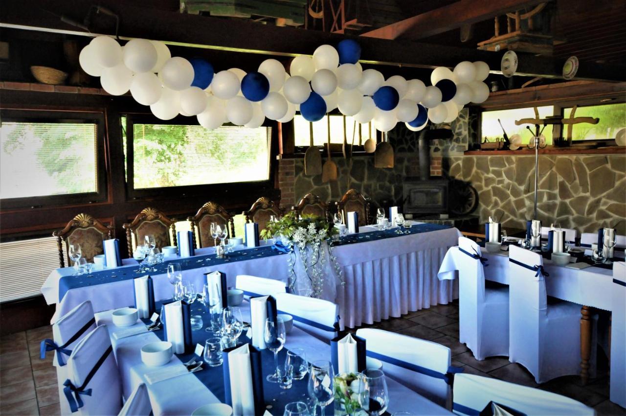 Restauracia Penzion Na Mlyne Stara Tura Luaran gambar